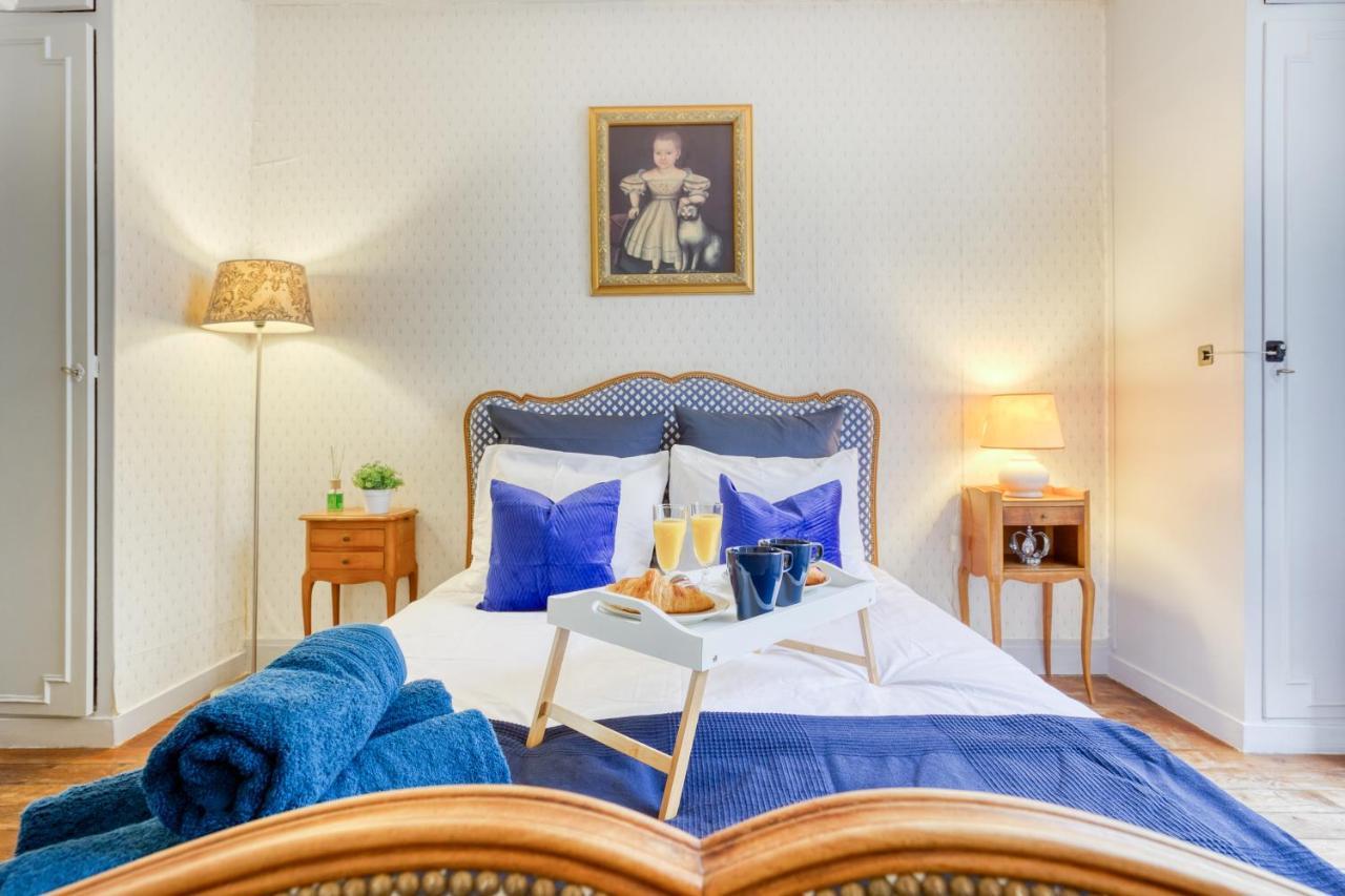 * Le Versaillais*2 Min A Pied Du Chateau Versailles Eksteriør billede