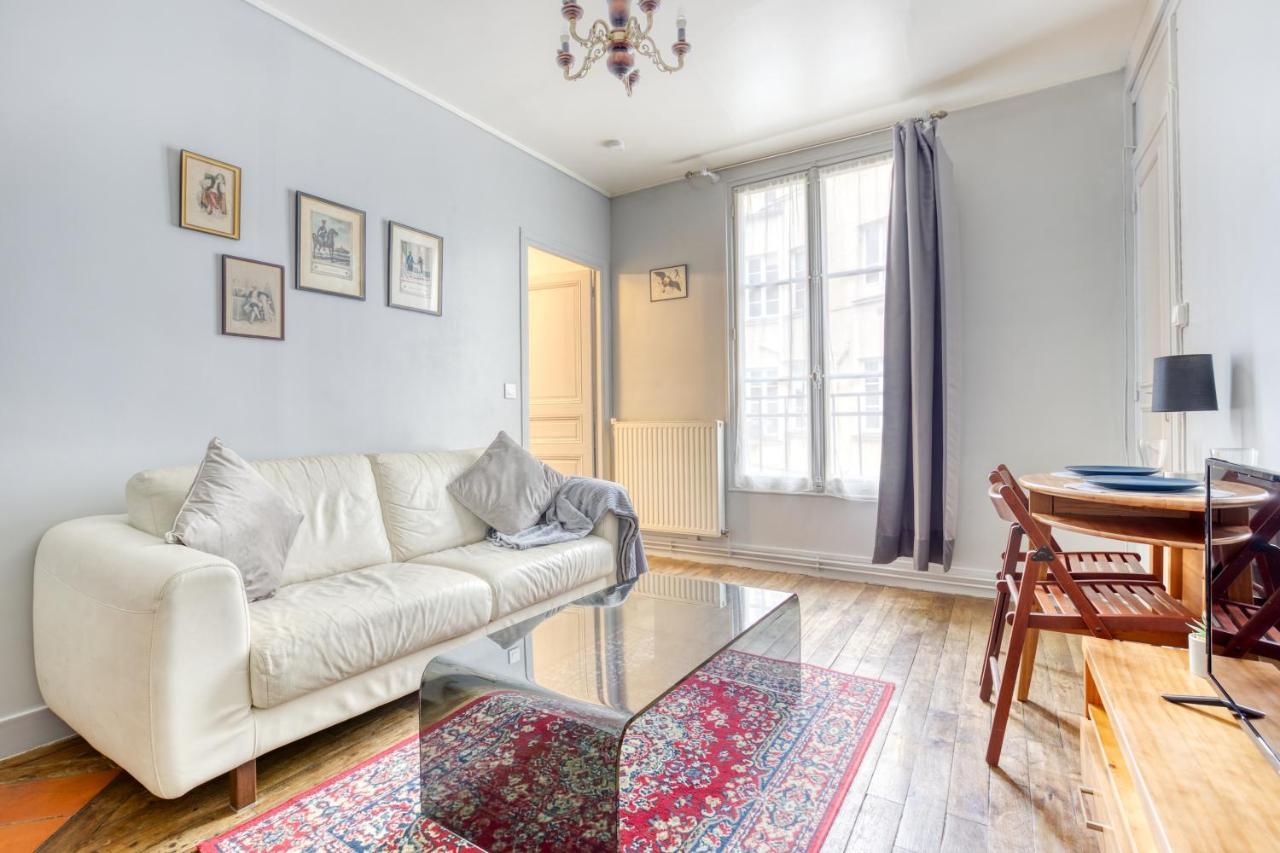 * Le Versaillais*2 Min A Pied Du Chateau Versailles Eksteriør billede
